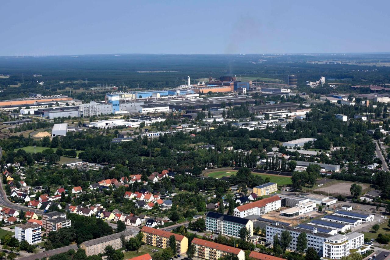 Lat Hotel & Apartmenthaus Berlin Eisenhüttenstadt Dış mekan fotoğraf